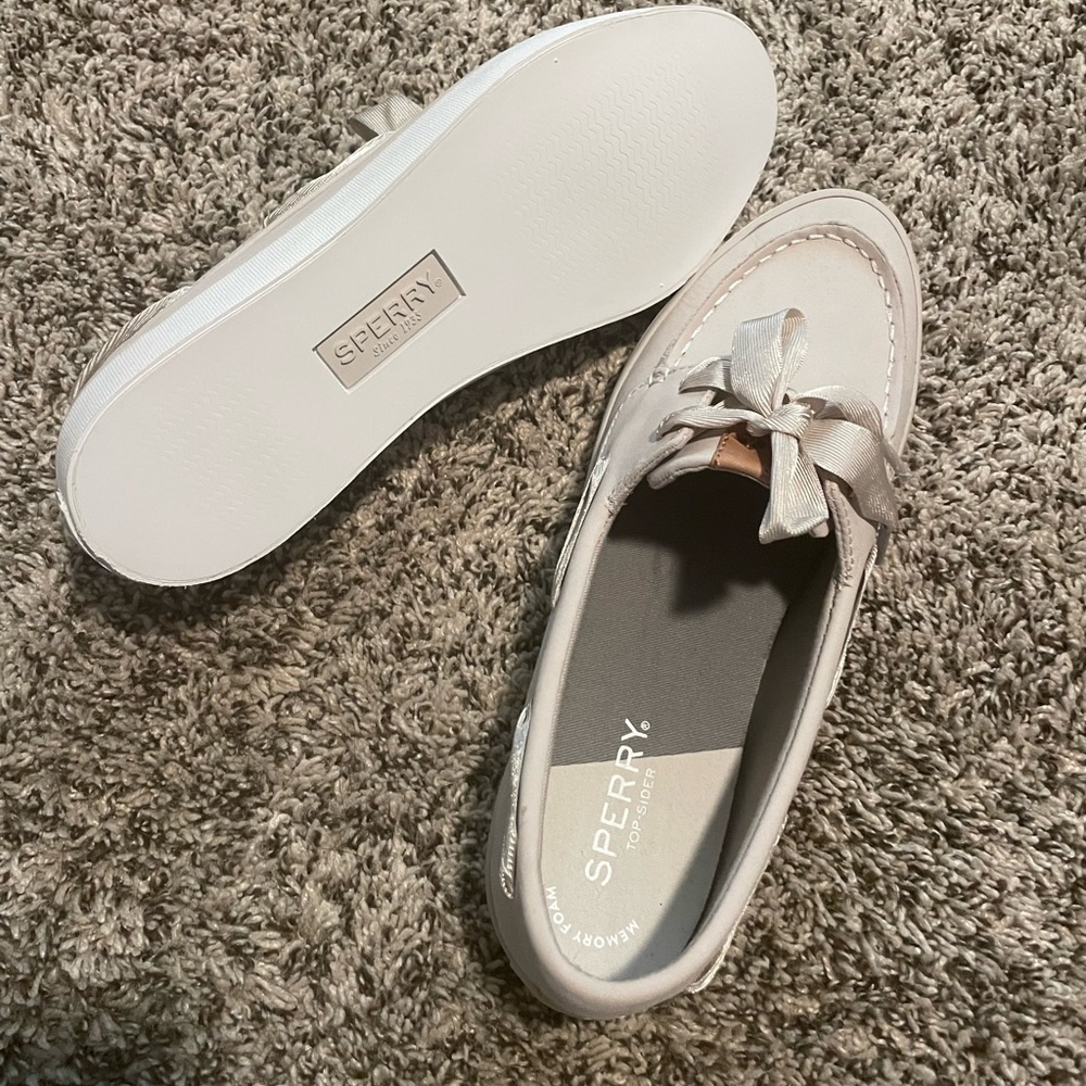 Sperrys - Picture 4 of 5